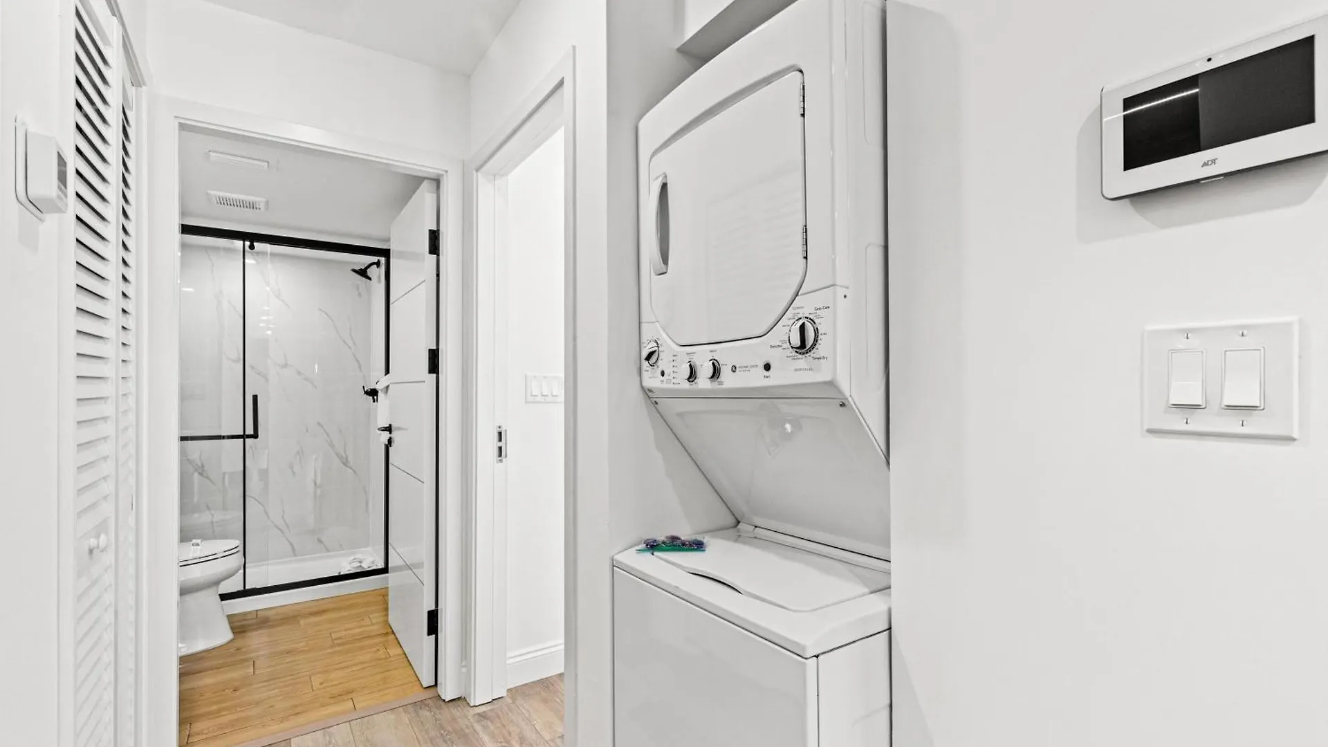 Ocean Breeze 1B Apartment Panama City Beach
